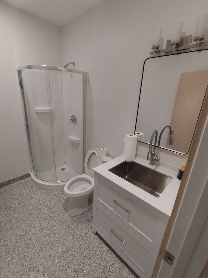 Acrylic walking shower