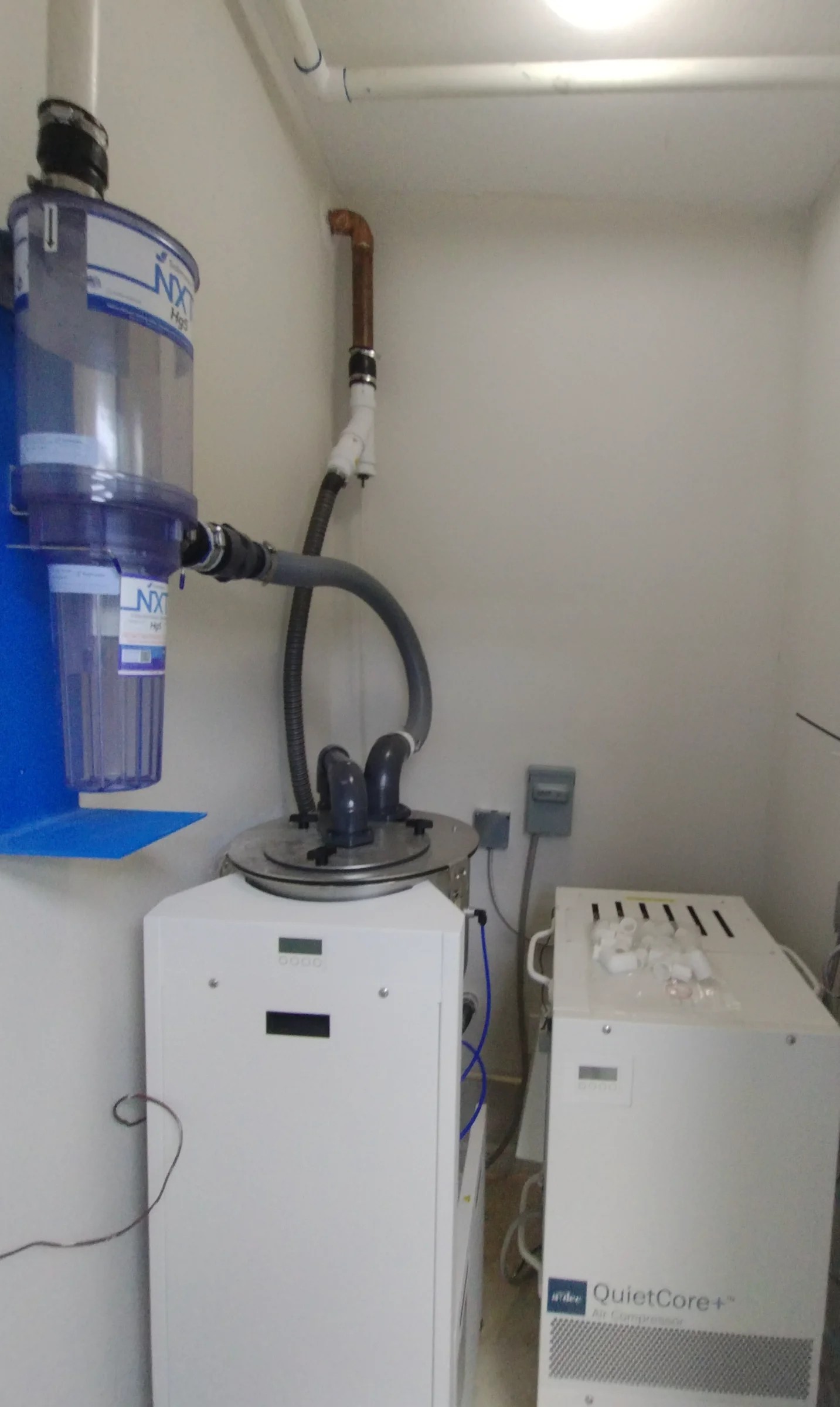 Installed dental vacuum equipment